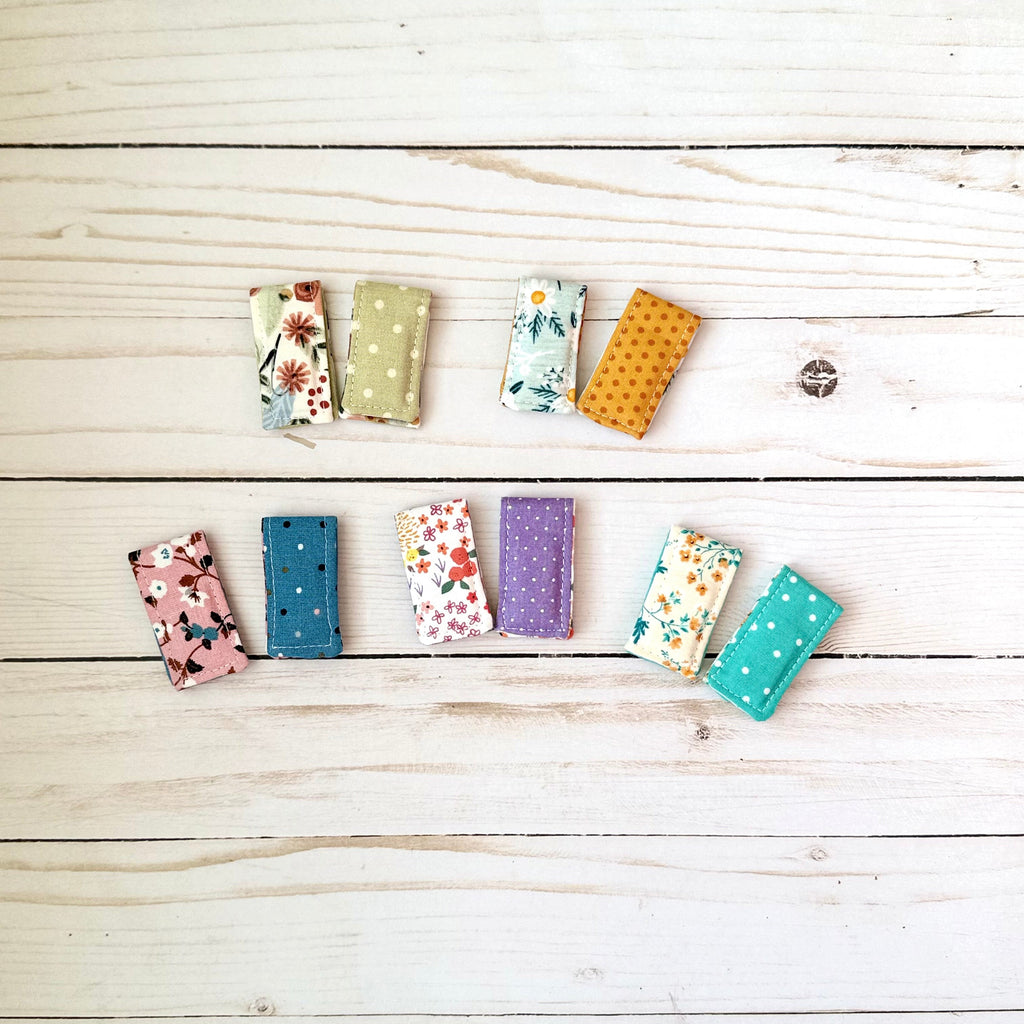 Set of 2 Magnetic Fabric Bookmarks