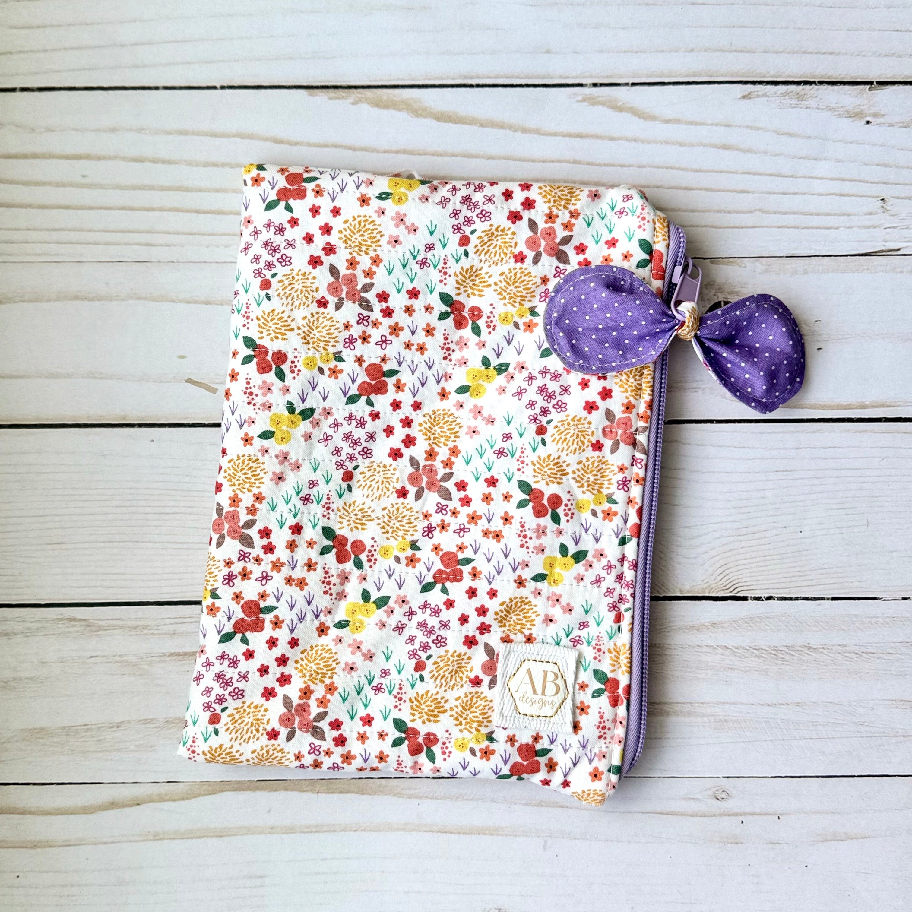 Quilted Fabric E-Reader Sleeve with Zipper and Bow Pull