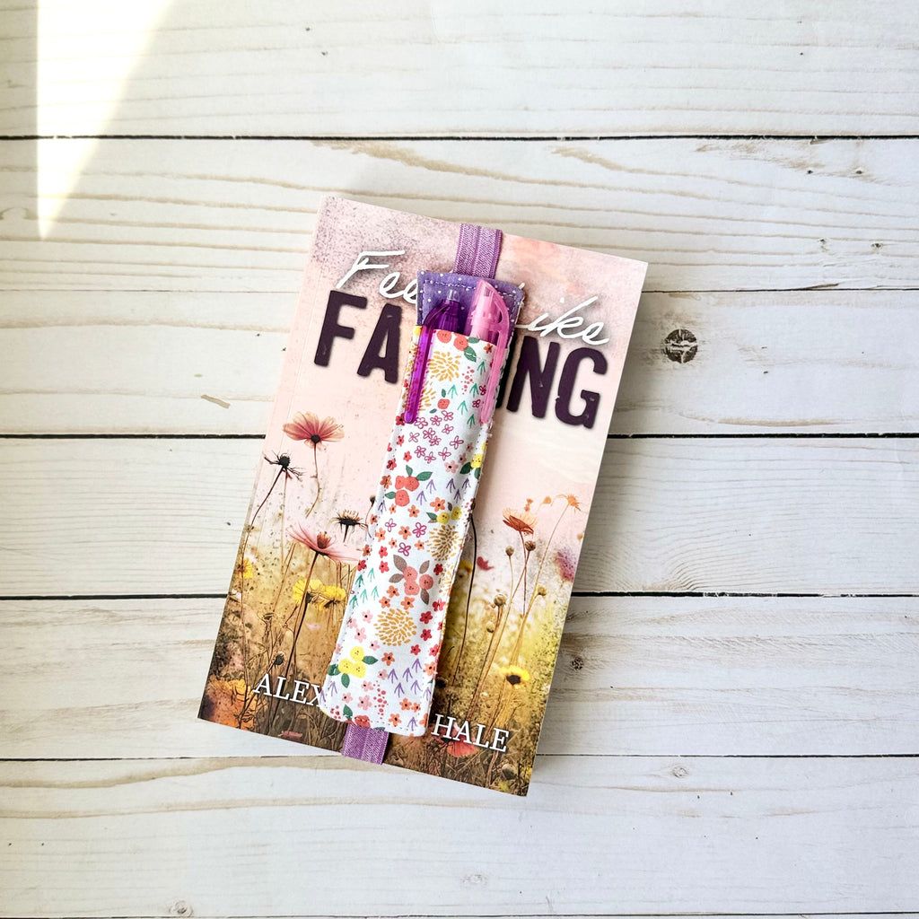 Fabric Bookmark with Elastic and Penholder