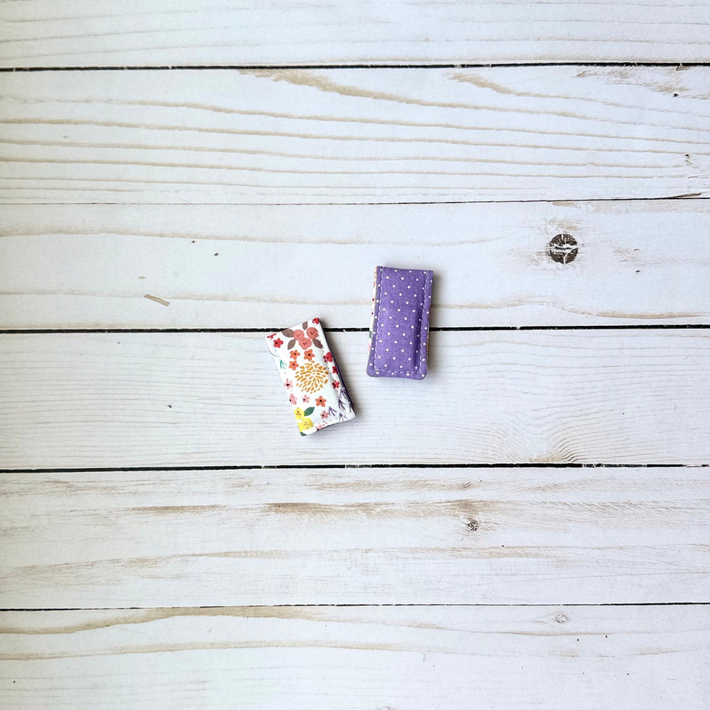 Set of 2 Magnetic Fabric Bookmarks