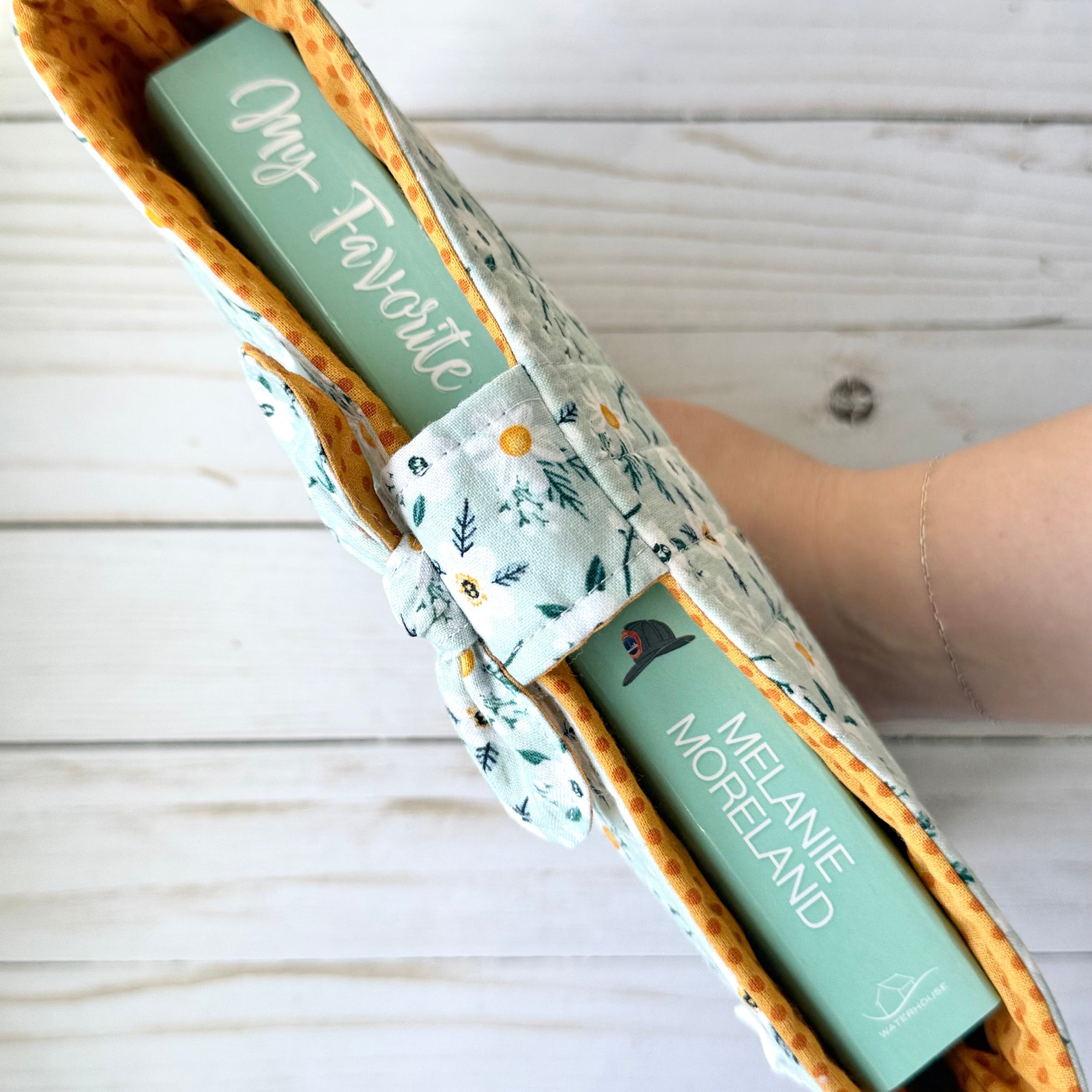 Quilted Fabric Book Sleeve with Magnetic Clasp and Bow
