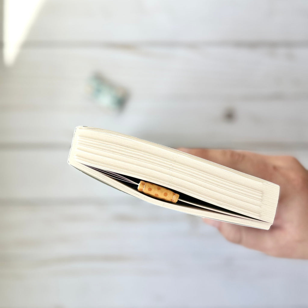 Set of 2 Magnetic Fabric Bookmarks