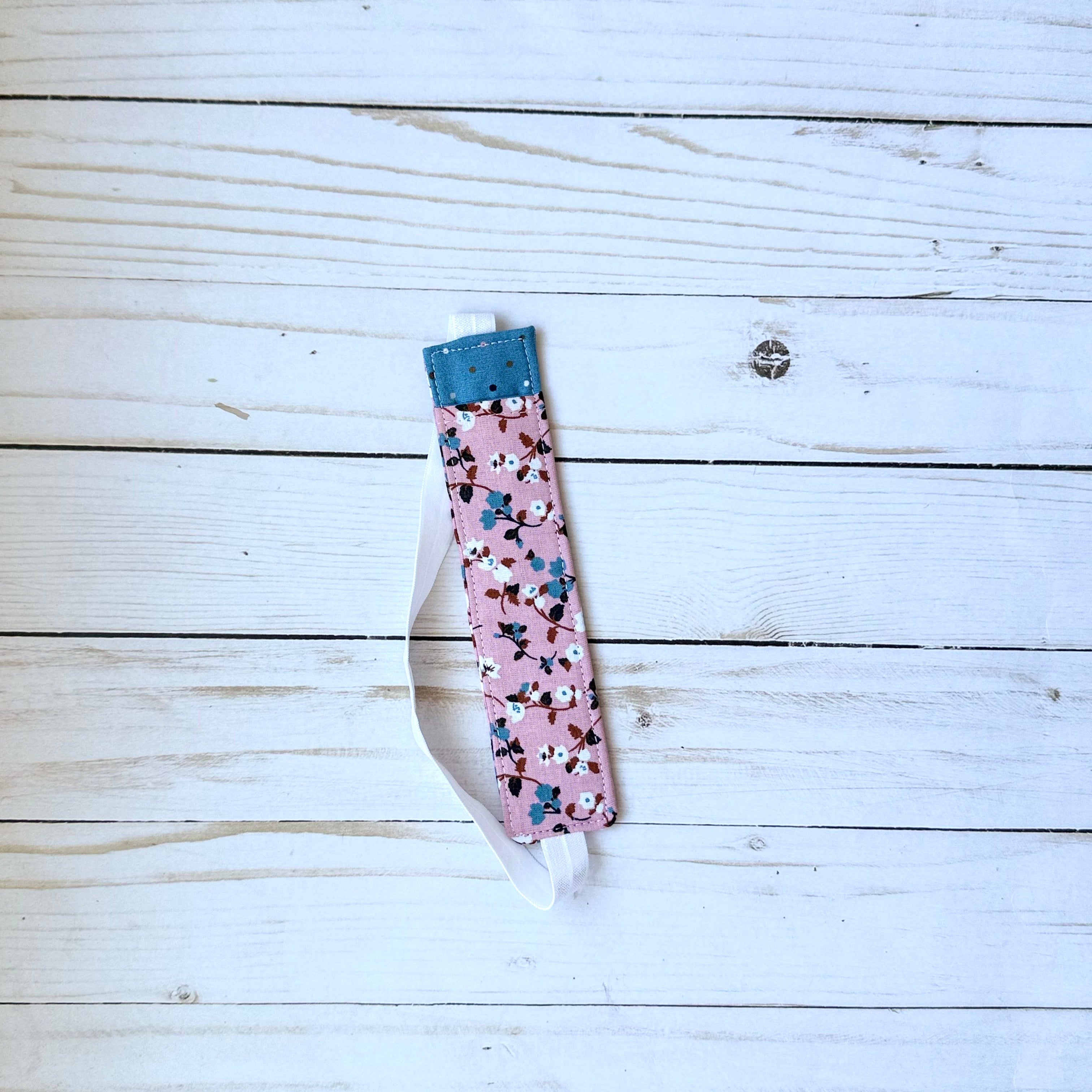 Fabric Bookmark with Elastic and Penholder