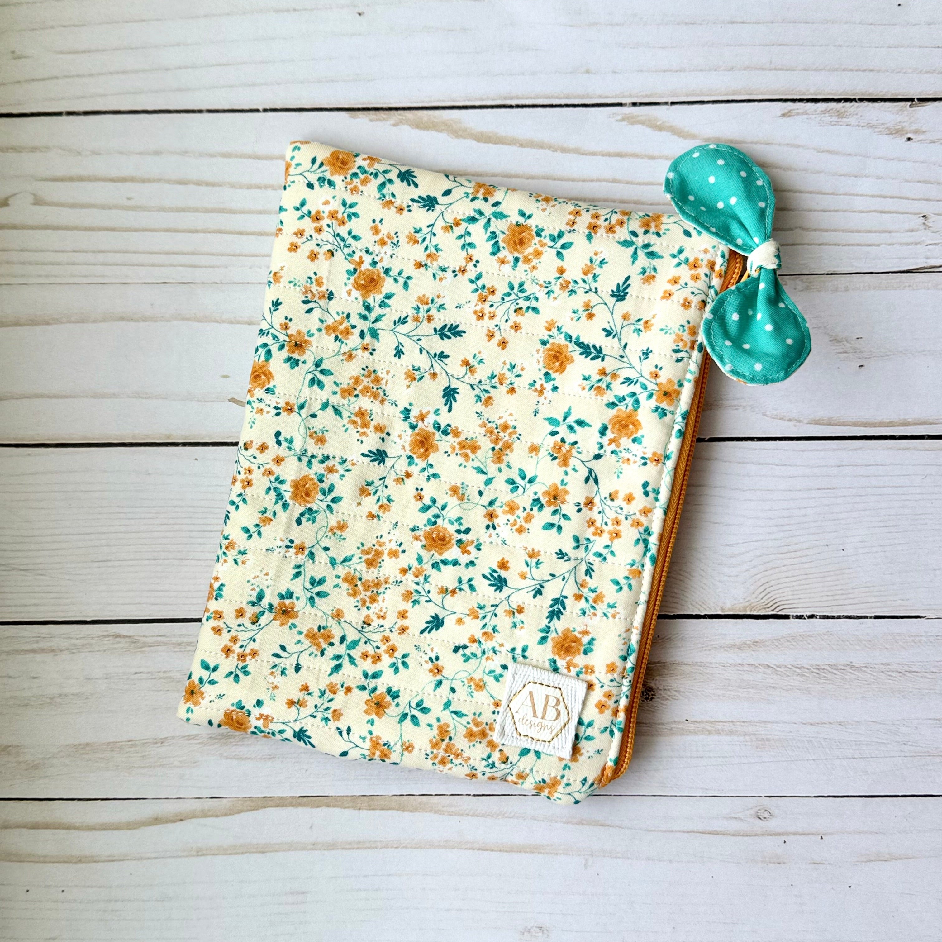 Quilted Fabric E-Reader Sleeve with Zipper and Bow Pull