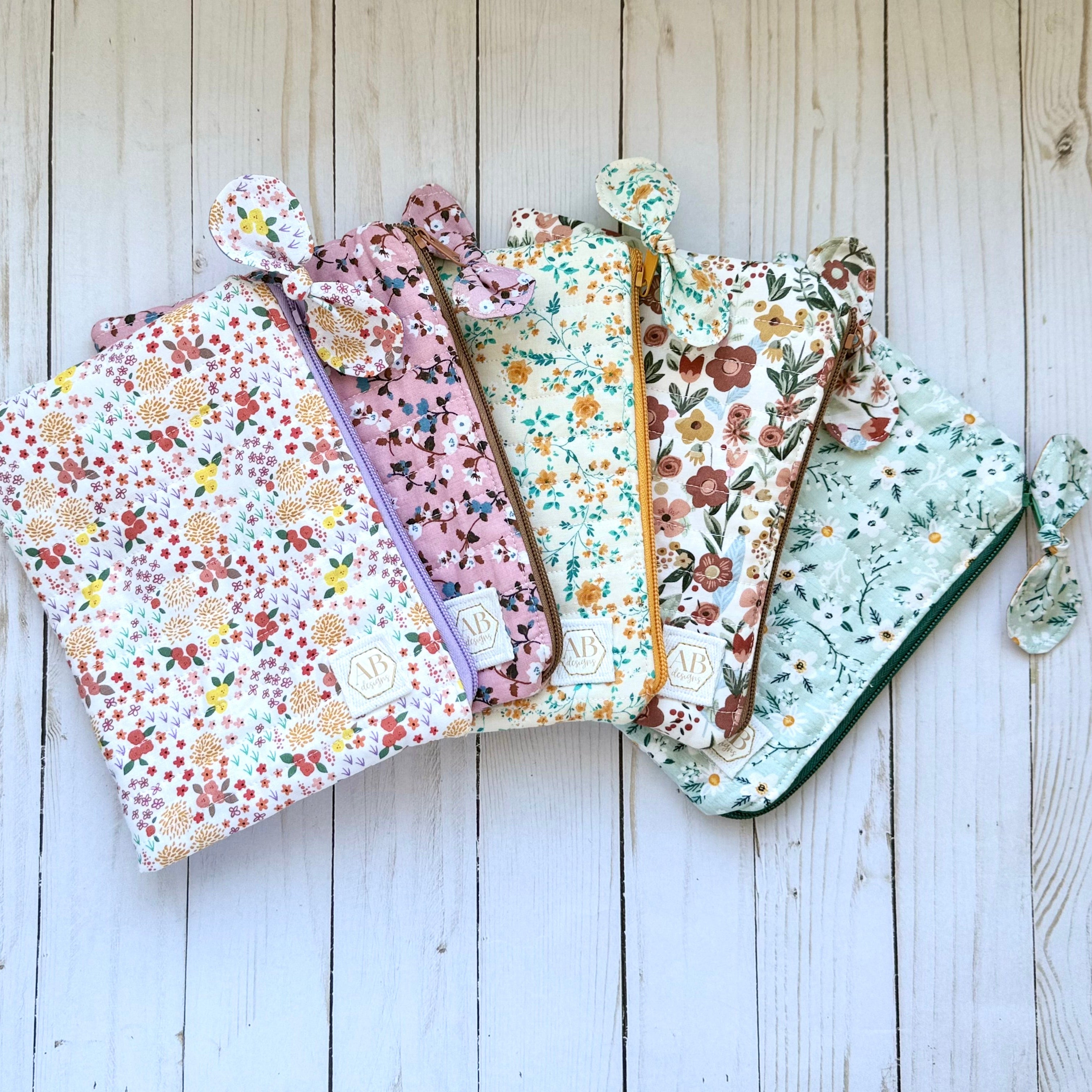 Quilted Fabric E-Reader Sleeve with Zipper and Bow Pull