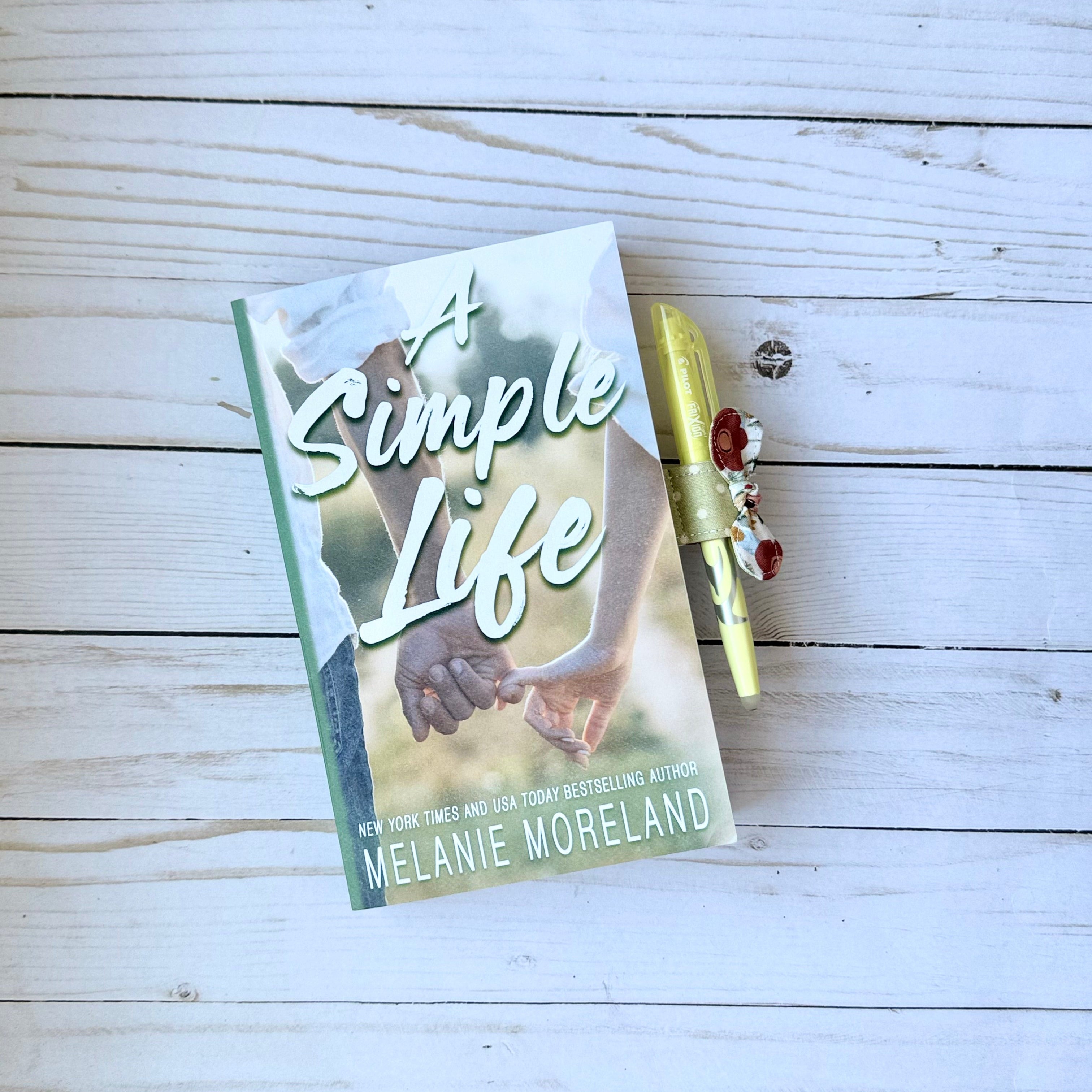 Magnetic Fabric Bookmark with Penholder